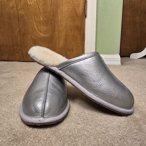 UGG Australia Sz US 8 Slippers Scuff Backless Pearle 5621 Lambskin Fur